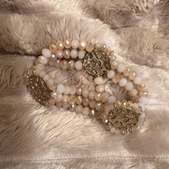 Pink Beaded and Gold Filigree Stretch Bracelet NWOT - Picture 4 of 6